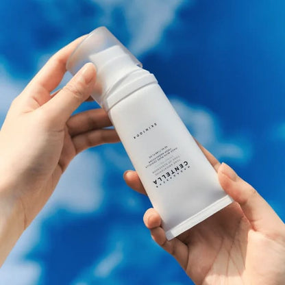 Protector solar iluminador con tono Centella de Madagascar SPF50+ PA++++ (50 ml)